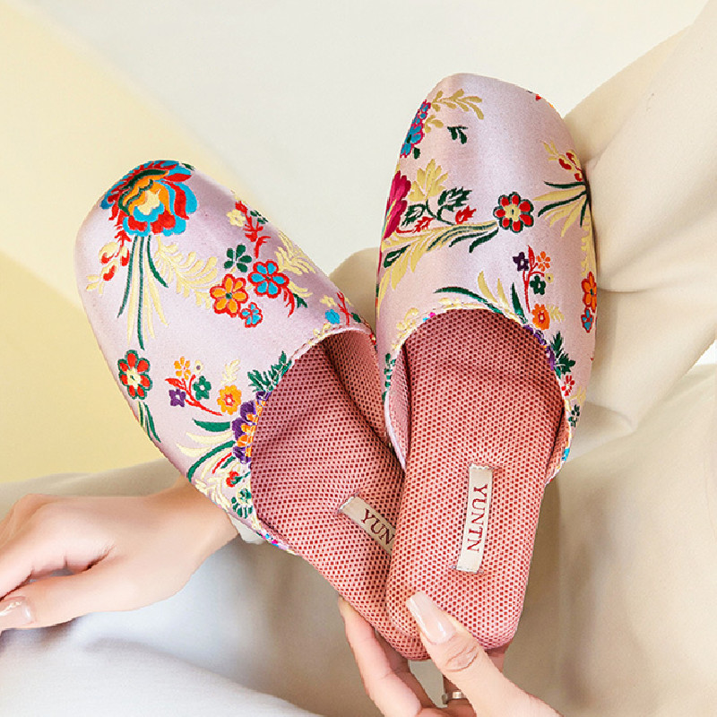 Elegant Chinese Style Embroide – Women'S Shoes Quality Bewertung und Preis
