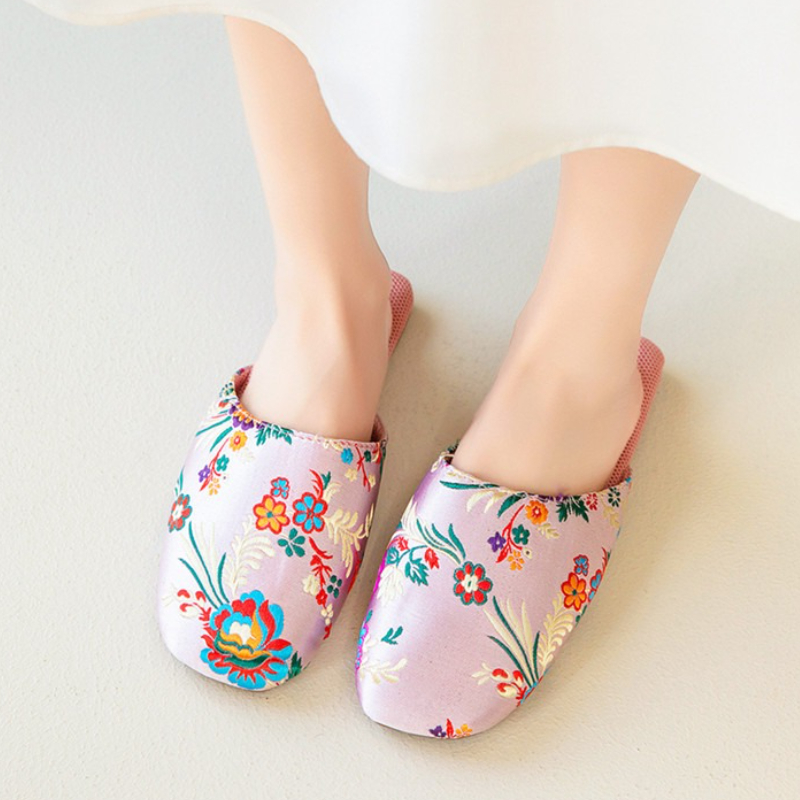 Elegant Chinese Style Embroide – Women'S Shoes Quality Bewertung und Preis